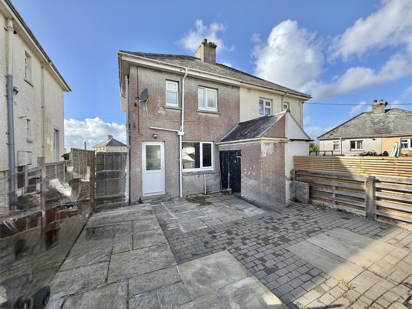 Trelander North, Truro